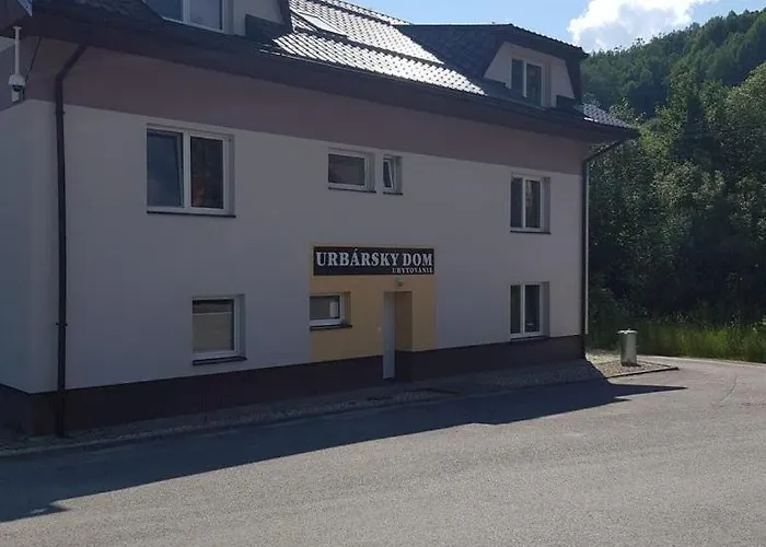 Urbarsky Dom * Dolny Kubin